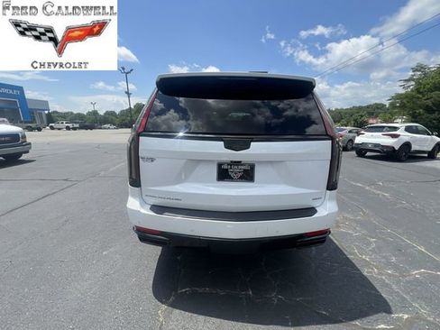 Certified 2023 Cadillac Escalade Sport Platinum AWD/4WD image 38