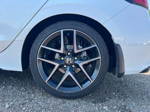 Used 2024 Honda Civic Sport Touring image 14