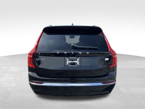 Used 2023 Volvo XC90 T8 Plus w/ Protection Package image 18