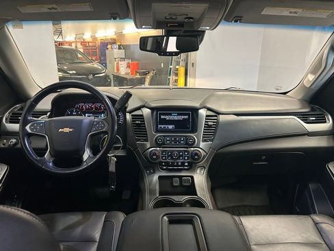 Used 2019 Chevrolet Tahoe LT image 9