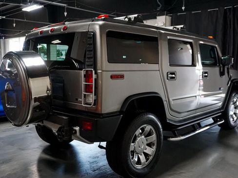 Used 2009 HUMMER H2 Luxury AWD/4WD image 7