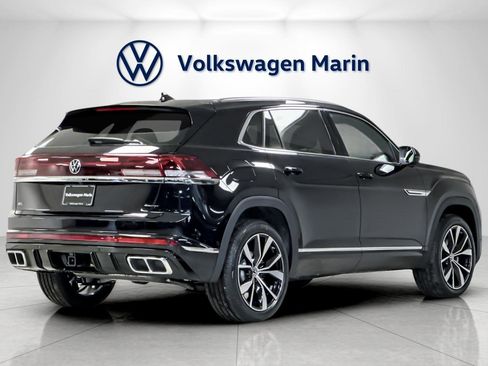 New 2026 Volkswagen Atlas Cross Sport SEL Premium R-Line image 5