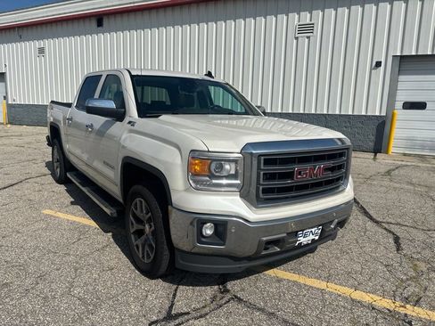 Used 2015 GMC Sierra 1500 SLT w/ SLT Crew Cab Value Package AWD/4WD image 1