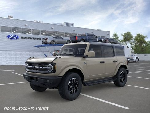 New 2026 Ford Bronco Outer Banks AWD/4WD image 1