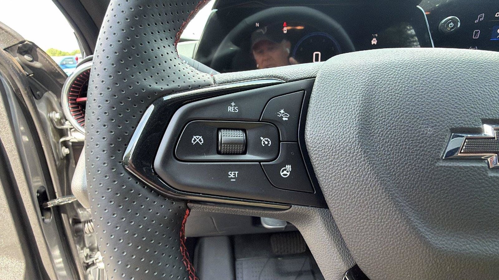 New 2026 Chevrolet Trax RS w/ Driver Confidence Package FWD image 22