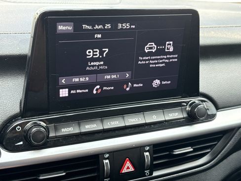 Used 2024 Kia Forte LXS w/ LXS Technology Package FWD image 21