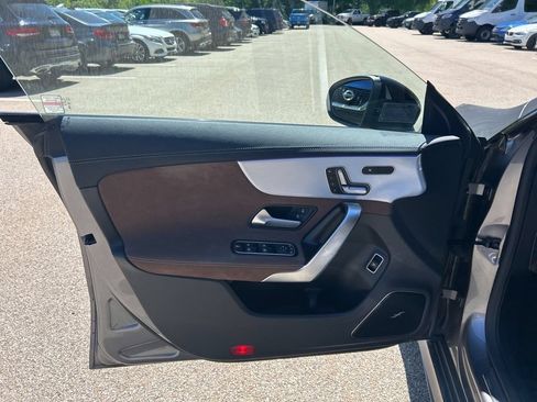 Certified 2025 Mercedes-Benz CLA 250 4MATIC image 11