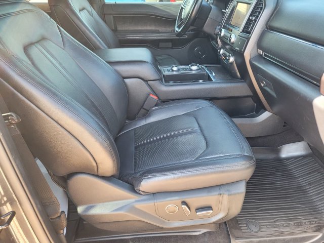 Used 2020 Ford Expedition Max Limited w/ Equipment Group 302A AWD/4WD image 10