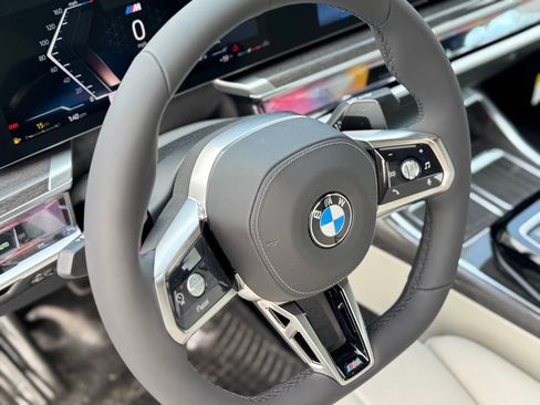 New 2026 BMW 760i xDrive w/ Executive Package AWD/4WD image 15