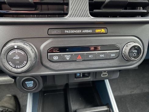 New 2026 Ford Maverick Lariat w/ Black Appearance Package AWD/4WD image 24