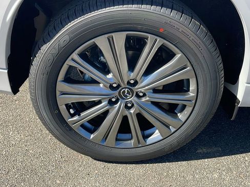 New 2025 MAZDA CX-5 Signature image 33