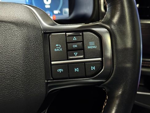 Used 2022 Ford Expedition Max Platinum image 17