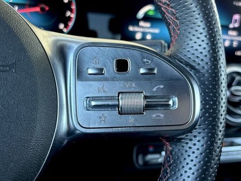 Used 2022 Mercedes-Benz GLA 250 image 22