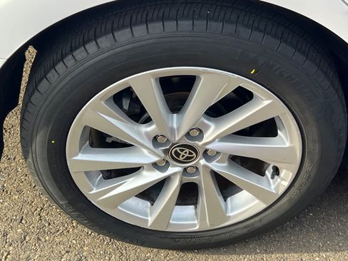 Used 2023 Toyota Camry LE image 14