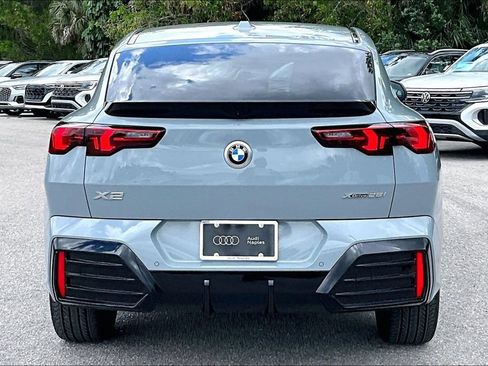 Used 2026 BMW X2 xDrive28i AWD/4WD image 6