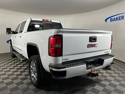 Used 2015 GMC Sierra 2500 Denali w/ Duramax Plus Package AWD/4WD image 3