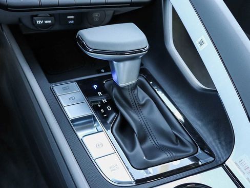 New 2025 Hyundai Elantra SEL image 27