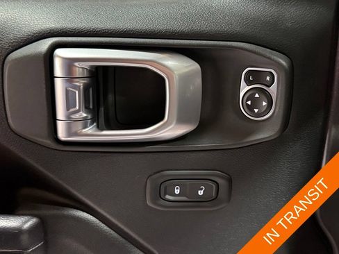 Certified 2020 Jeep Wrangler Sport AWD/4WD image 28
