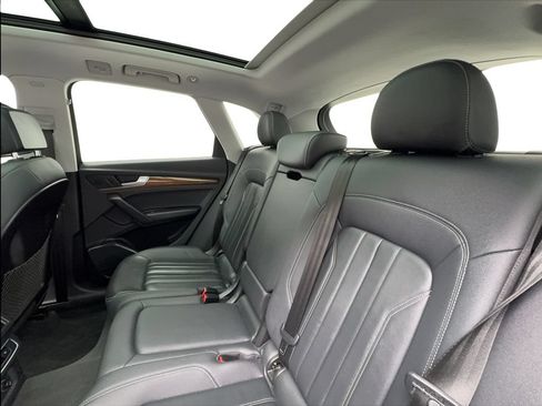 Used 2023 Audi Q5 2.0T Premium w/ Convenience Package AWD/4WD image 25