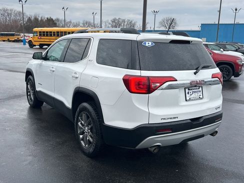 Used 2017 GMC Acadia SLT image 4