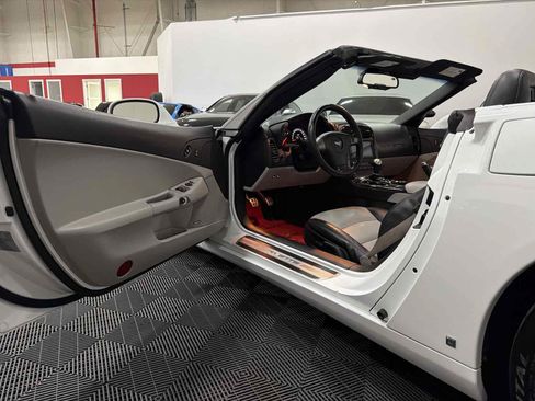 Used 2008 Chevrolet Corvette Convertible w/ Preferred Equipment Group RWD image 5