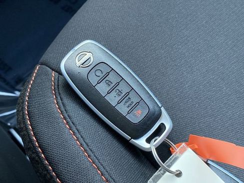 New 2025 Nissan Sentra SR image 24