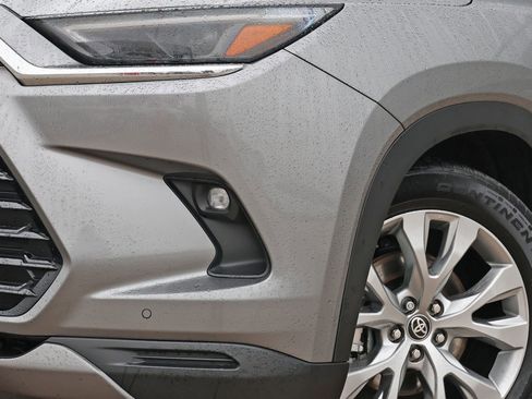 Used 2026 Toyota Grand Highlander AWD image 12
