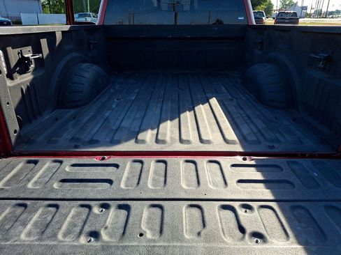 Certified 2019 Ford F250 Platinum w/ Platinum Ultimate Package AWD/4WD image 28
