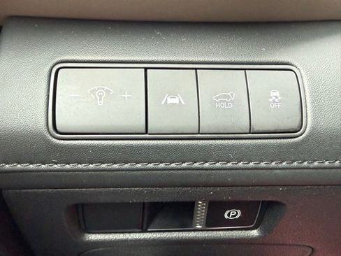 Certified 2022 Hyundai Santa Fe Limited w/ Cargo Package AWD/4WD image 27