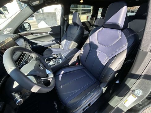 New 2026 INFINITI QX60 Sport AWD/4WD image 11