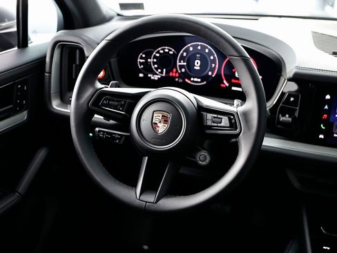 New 2026 Porsche Cayenne AWD/4WD image 28