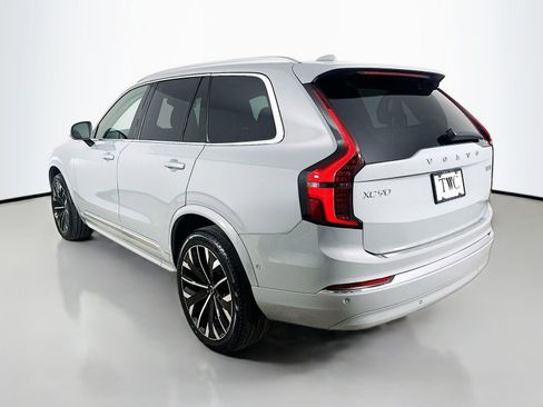 Used 2026 Volvo XC90 B6 Plus w/ Protection Package Premier AWD/4WD image 7