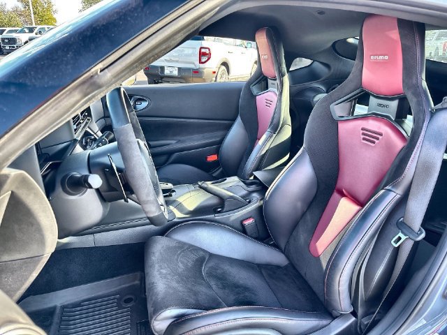 Used 2024 Nissan Z NISMO w/ Floor Mat Package RWD image 19
