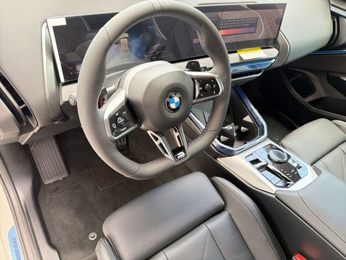 Used 2026 BMW X3 xDrive30i w/ Premium Package AWD/4WD image 4