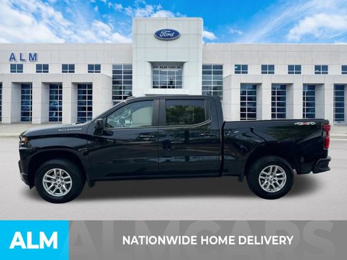 Used 2022 Chevrolet Silverado 1500 RST image 4
