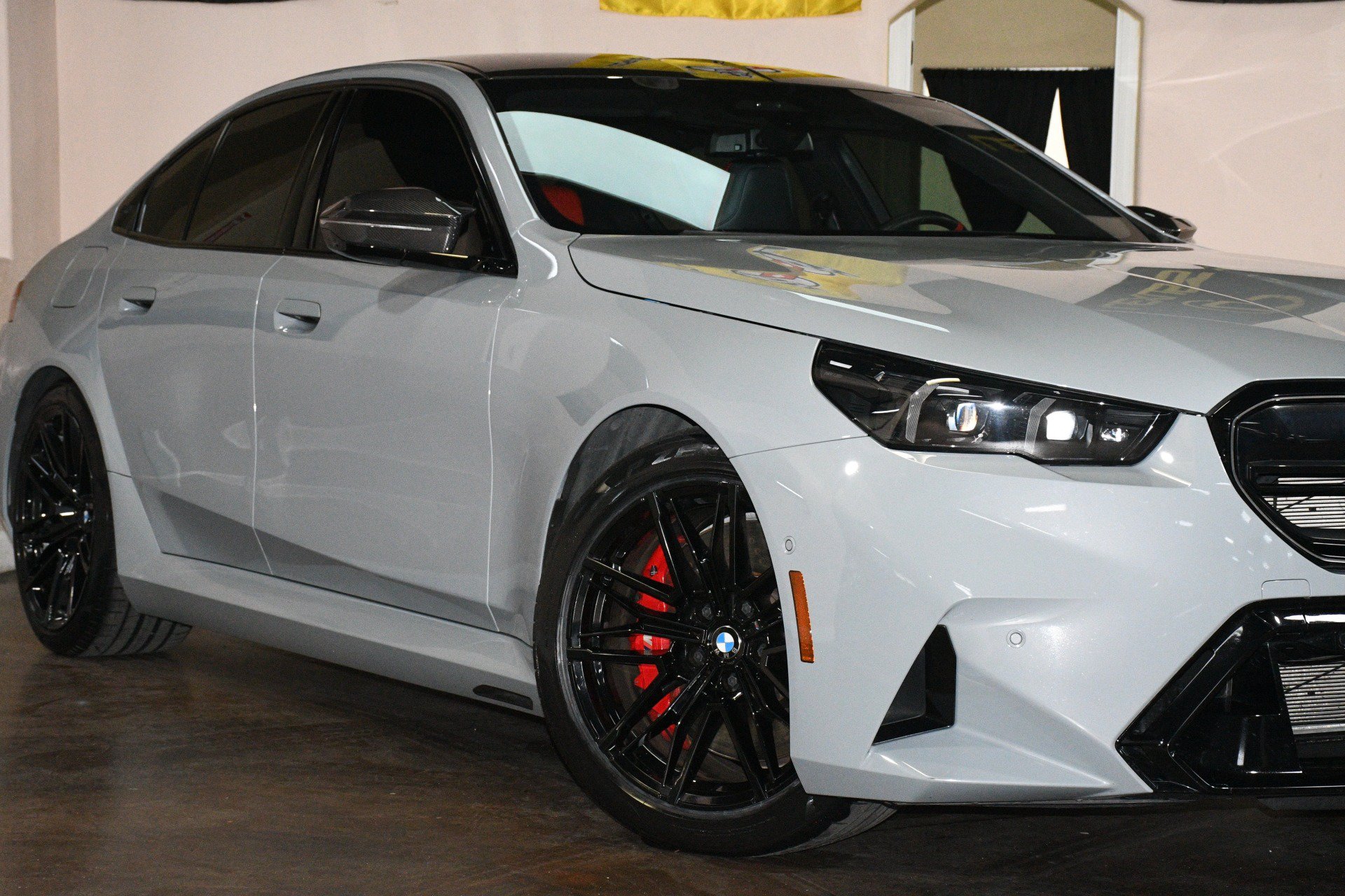 Used 2025 BMW M5 w/ Carbon Package AWD/4WD image 53
