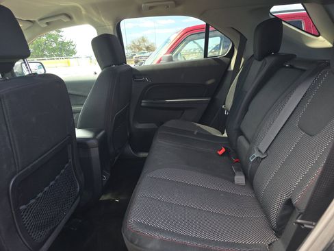 Used 2016 Chevrolet Equinox LT w/ Convenience Package image 13