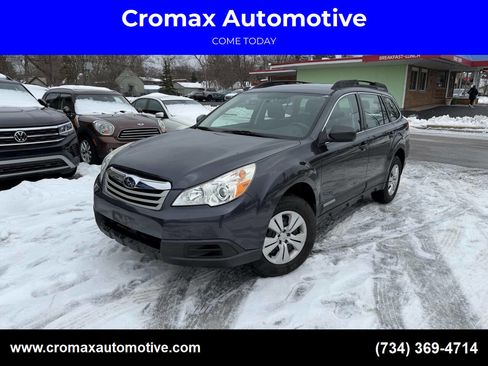 Used 2011 Subaru Outback 2.5i image 1