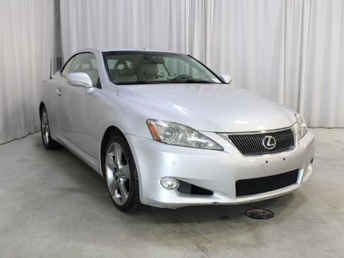Used 2010 Lexus IS 350C RWD image 37