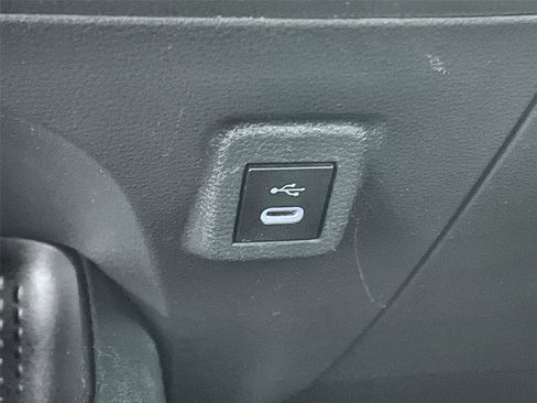 Used 2024 Toyota Corolla LE image 21