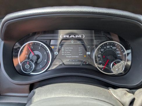 New 2025 RAM 2500 Tradesman AWD/4WD image 25