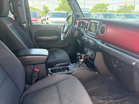 Used 2018 Jeep Wrangler Unlimited Rubicon AWD/4WD image 13