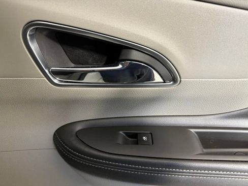 Used 2015 Buick Encore Leather FWD image 27