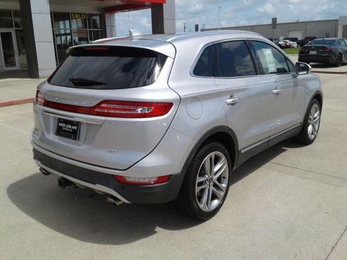 Used 2019 Lincoln MKC Reserve image 7