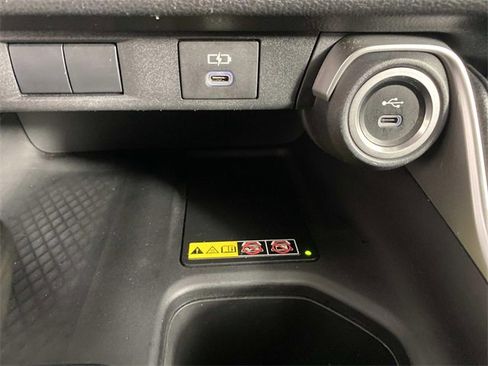 Used 2024 Toyota Grand Highlander XLE image 22