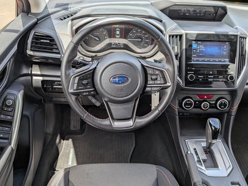 Used 2021 Subaru Crosstrek 2.0i Premium AWD/4WD image 22