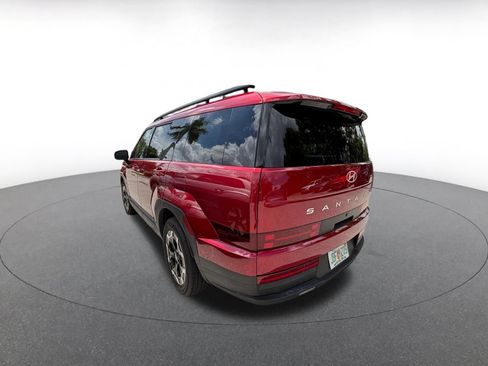 Used 2026 Hyundai Santa Fe SEL FWD image 4