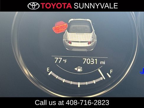 Used 2022 MAZDA MX-5 Miata Grand Touring w/ Weather Package RWD image 3