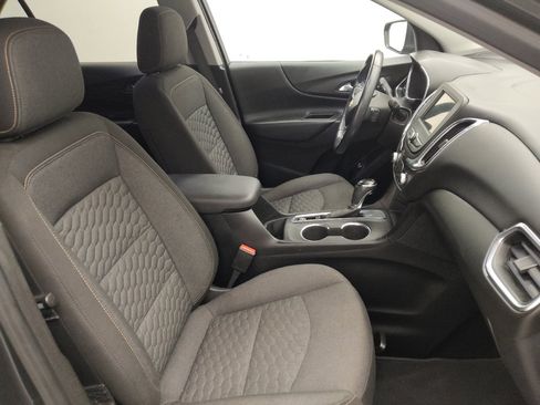 Used 2019 Chevrolet Equinox LT FWD image 21