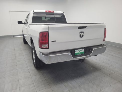 Used 2019 RAM 1500 Classic SLT RWD image 6